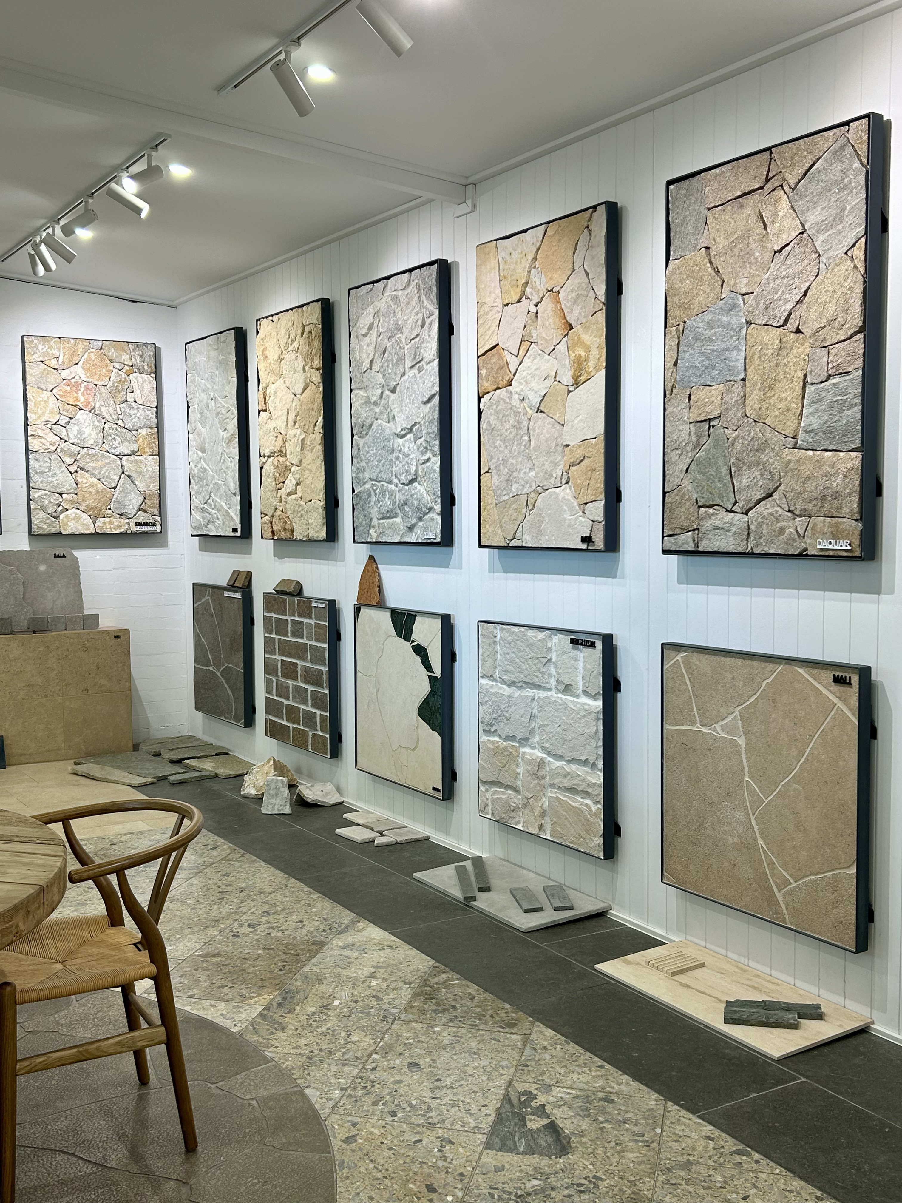 Feature stone and mosaics